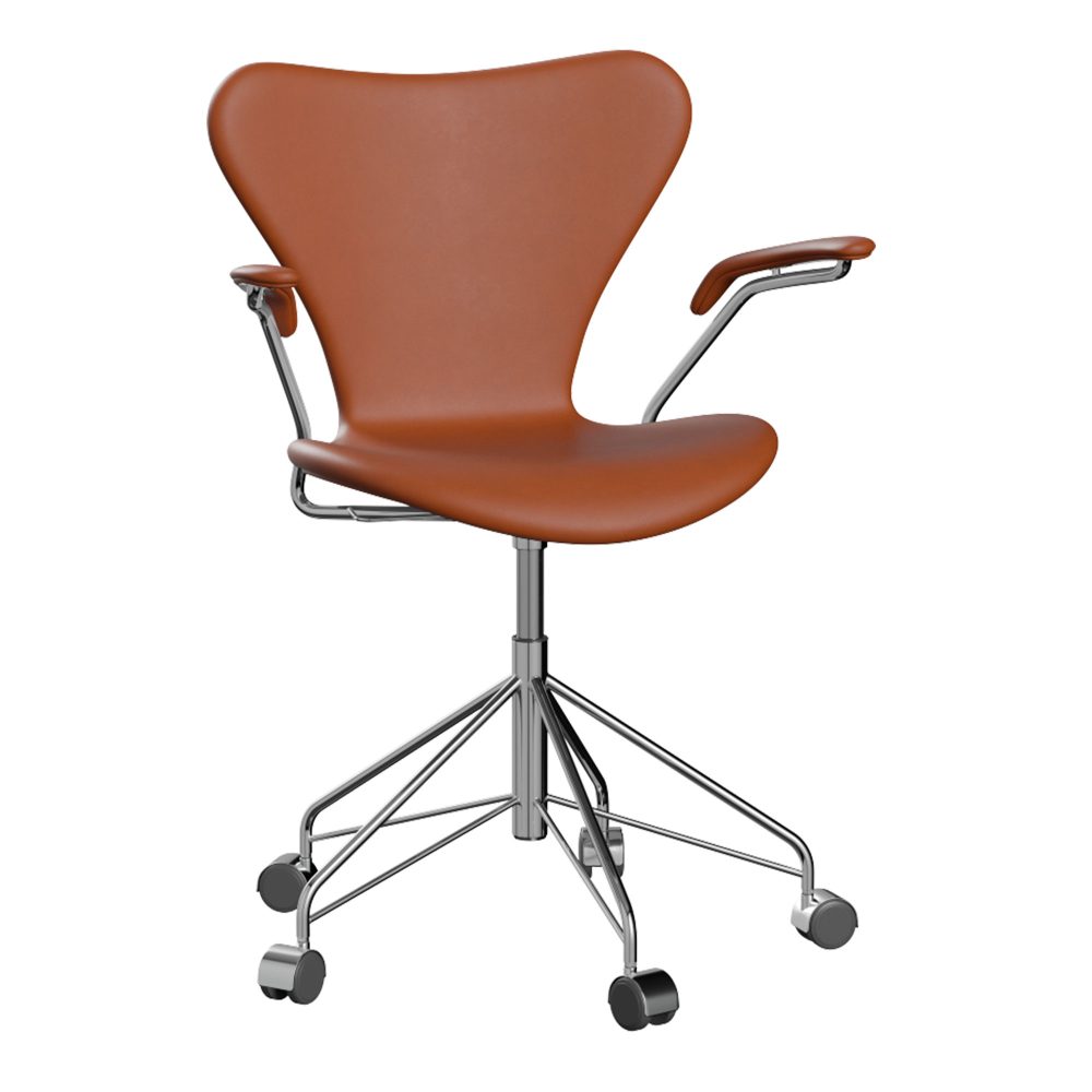 Serie 7 3217 Fuldpolstret Valnød Essential læder/Forkromet stål