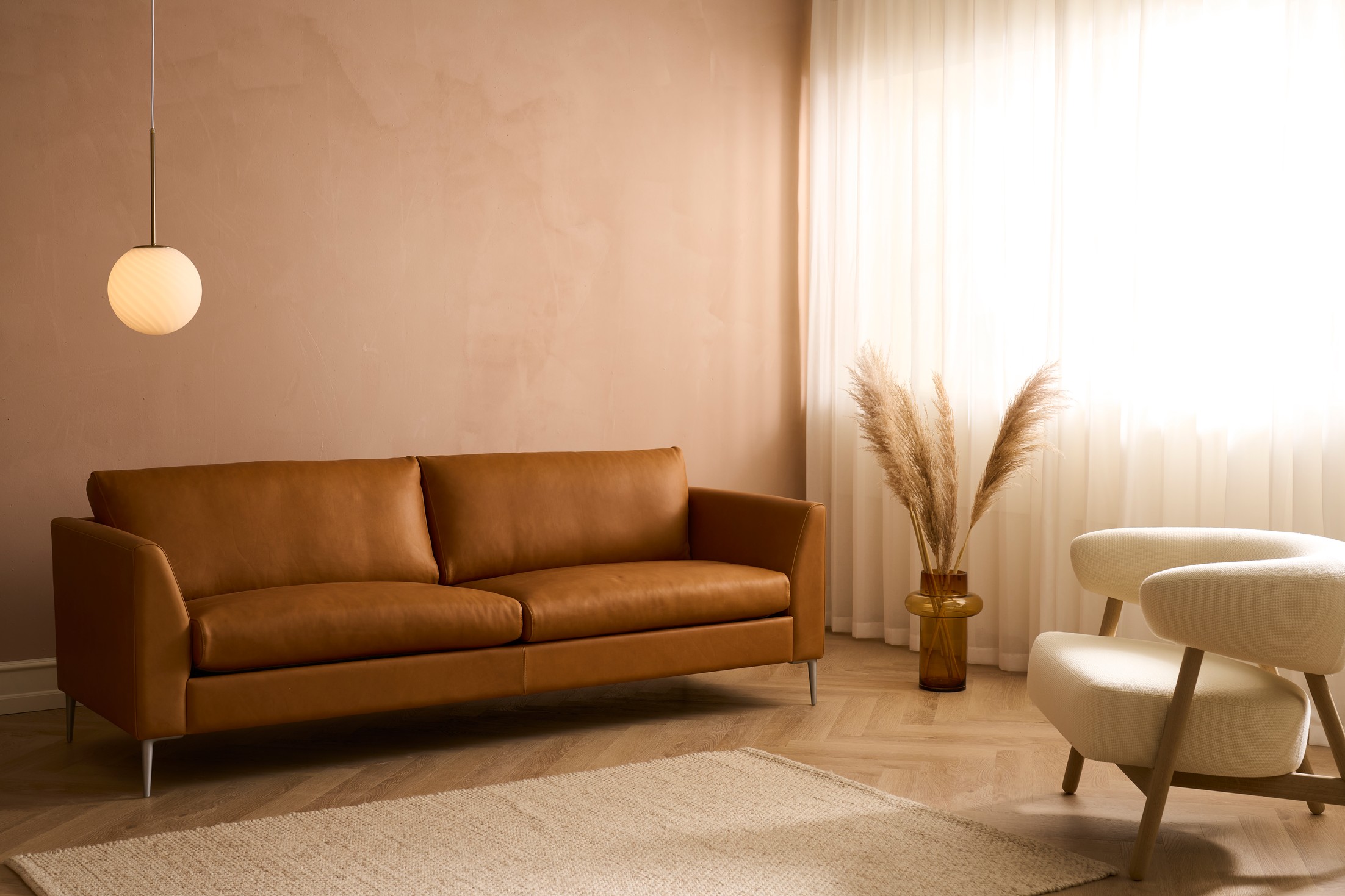MH272 Sofa